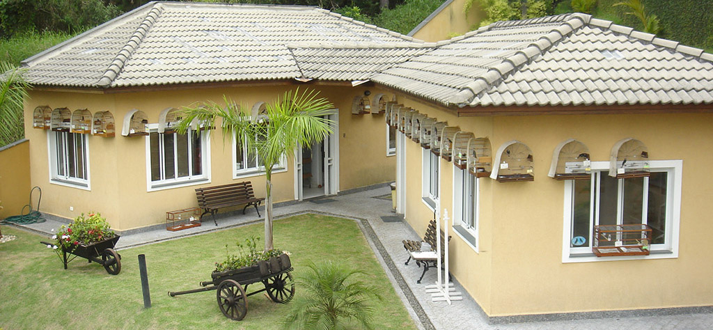 Criadouro de Pássaros